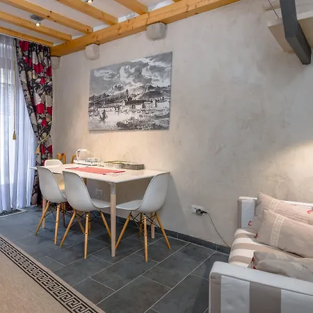 Valeria 스플리트