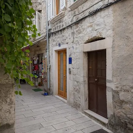 Apartament Valeria *